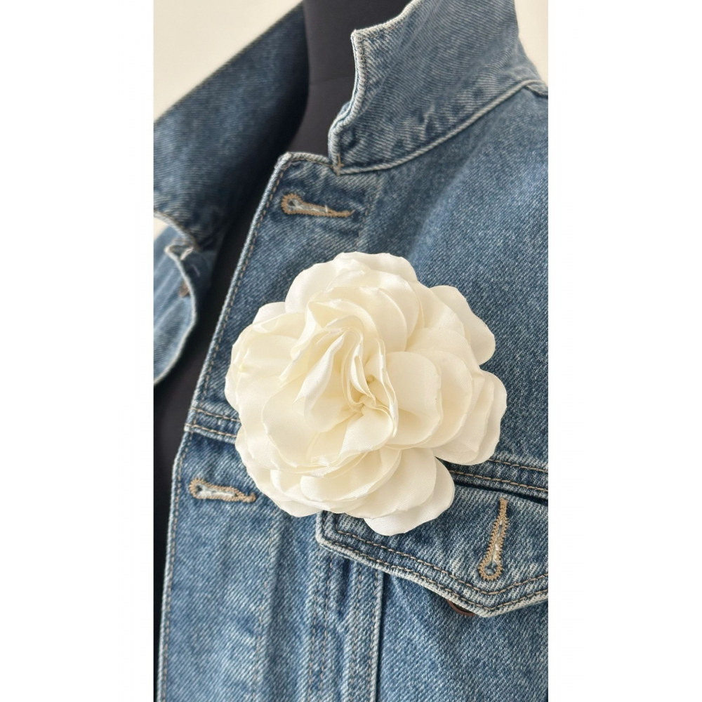 Iğneli Kumaş Çiçek Broş Ekru Gül Broş