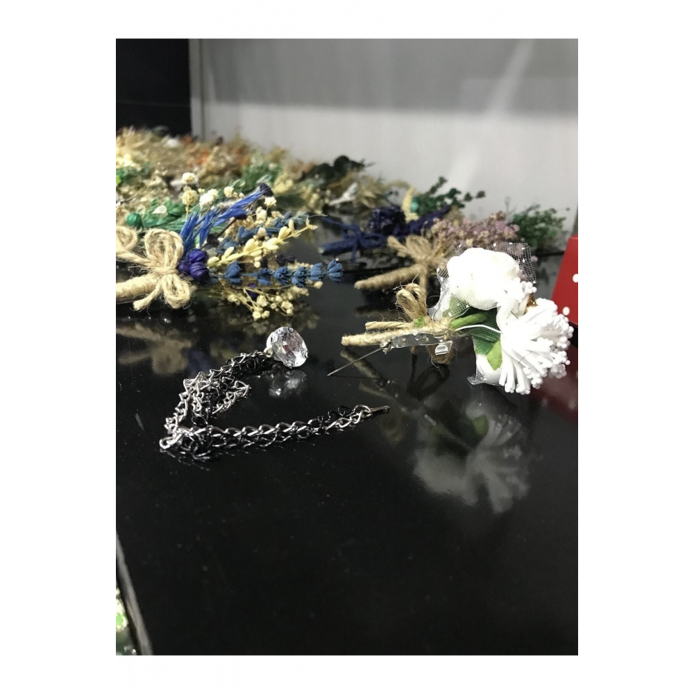 Beyaz Yaka Çiçeği - Damat Çiçeği - Sağdıç Çiçeği Zincirsizdir