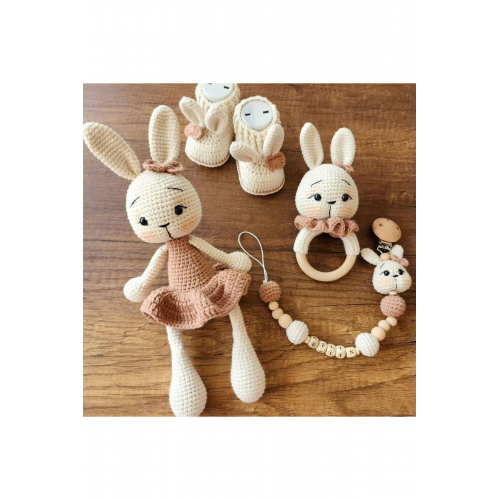 Amigurumi Lena Tavsan