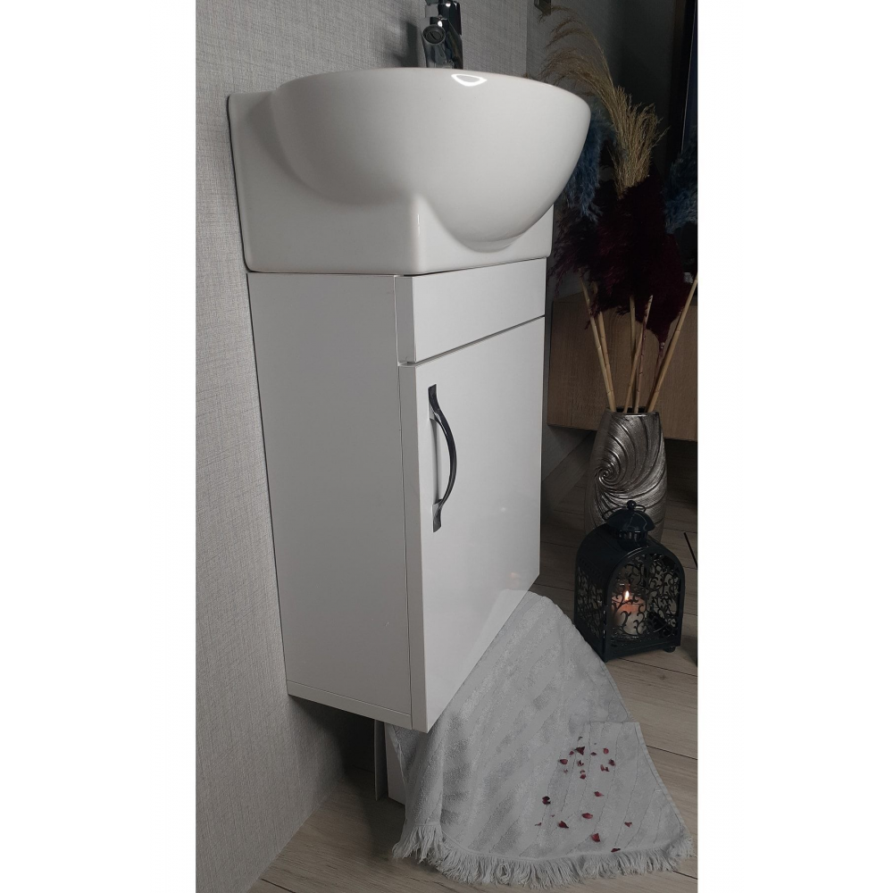 Turkuaz Banyo Ve Tuvalet Mini Köşe Lavabo 28*45 Cm (banyo Dolabı Dahil)