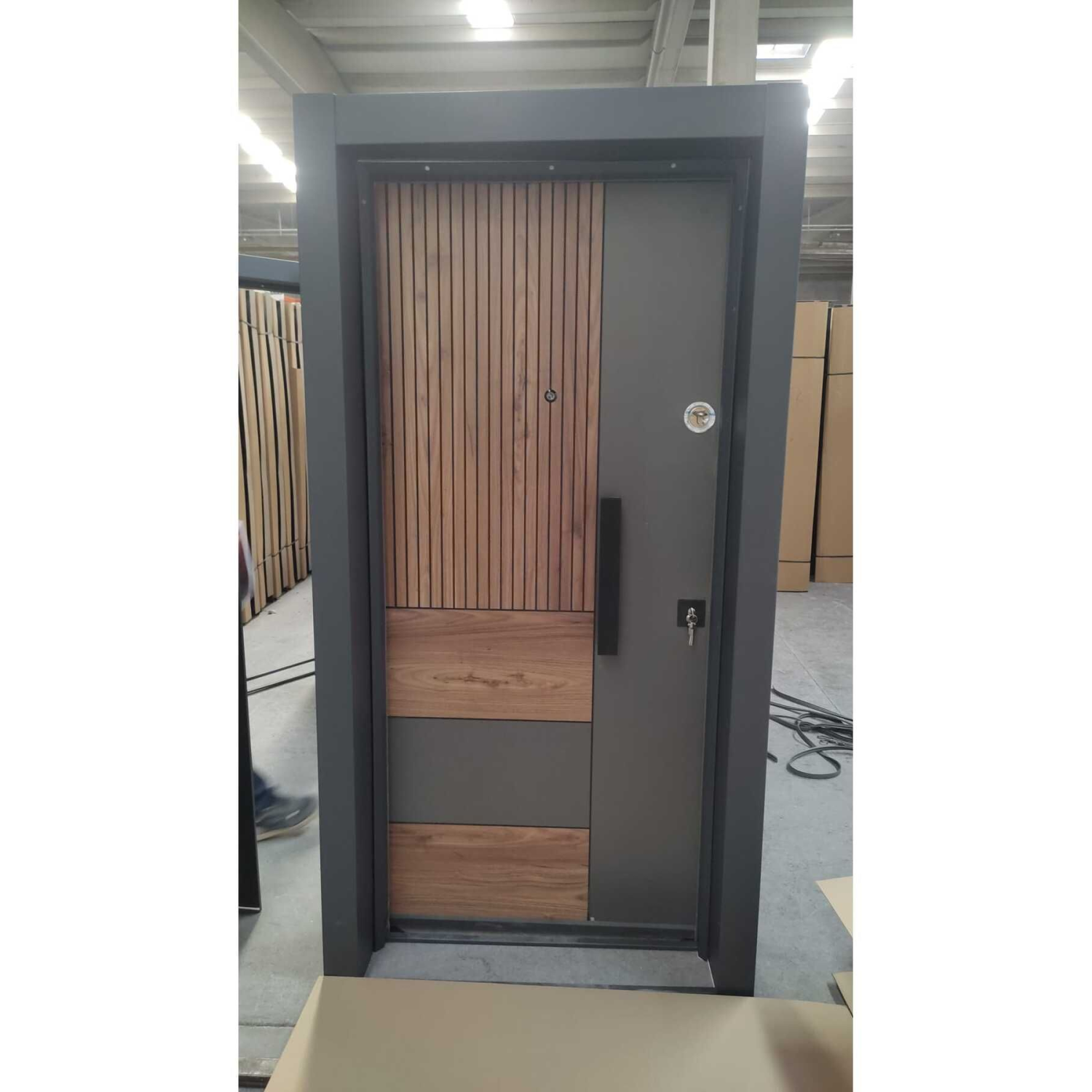 ÇELİK KAPI ANKARA  KALİTELİ ÇELİK KAPI SAĞ YÖN