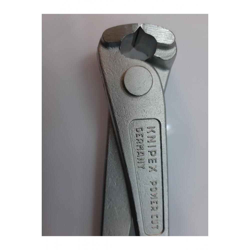 99 01 300 Betoncu Kerpeteni