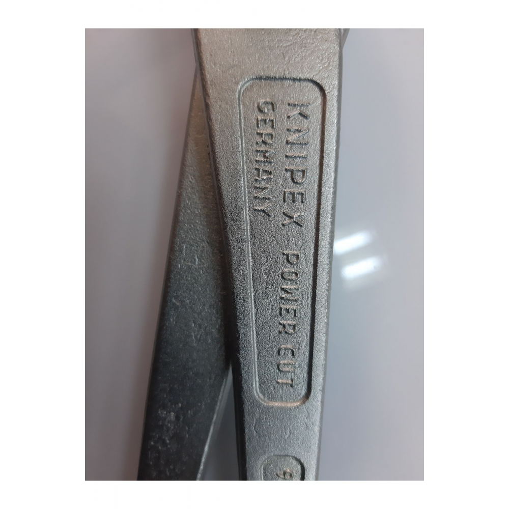 99 01 300 Betoncu Kerpeteni