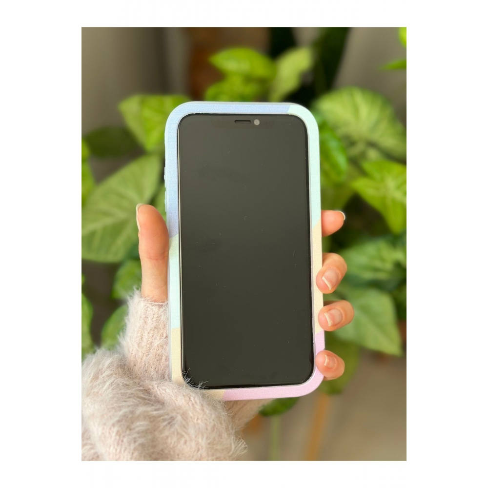 Iphone 11 Uyumlu Antişok (12 Görünümlü Köşeli) Kalp Kamera Tasarımlı Silikon Kamera Korumalı Kılıf