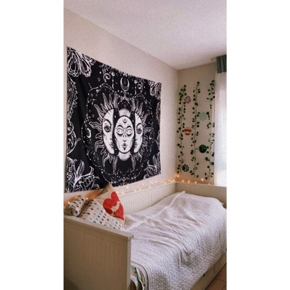 Güneş Kız Duvar Örtüsü Halısı
