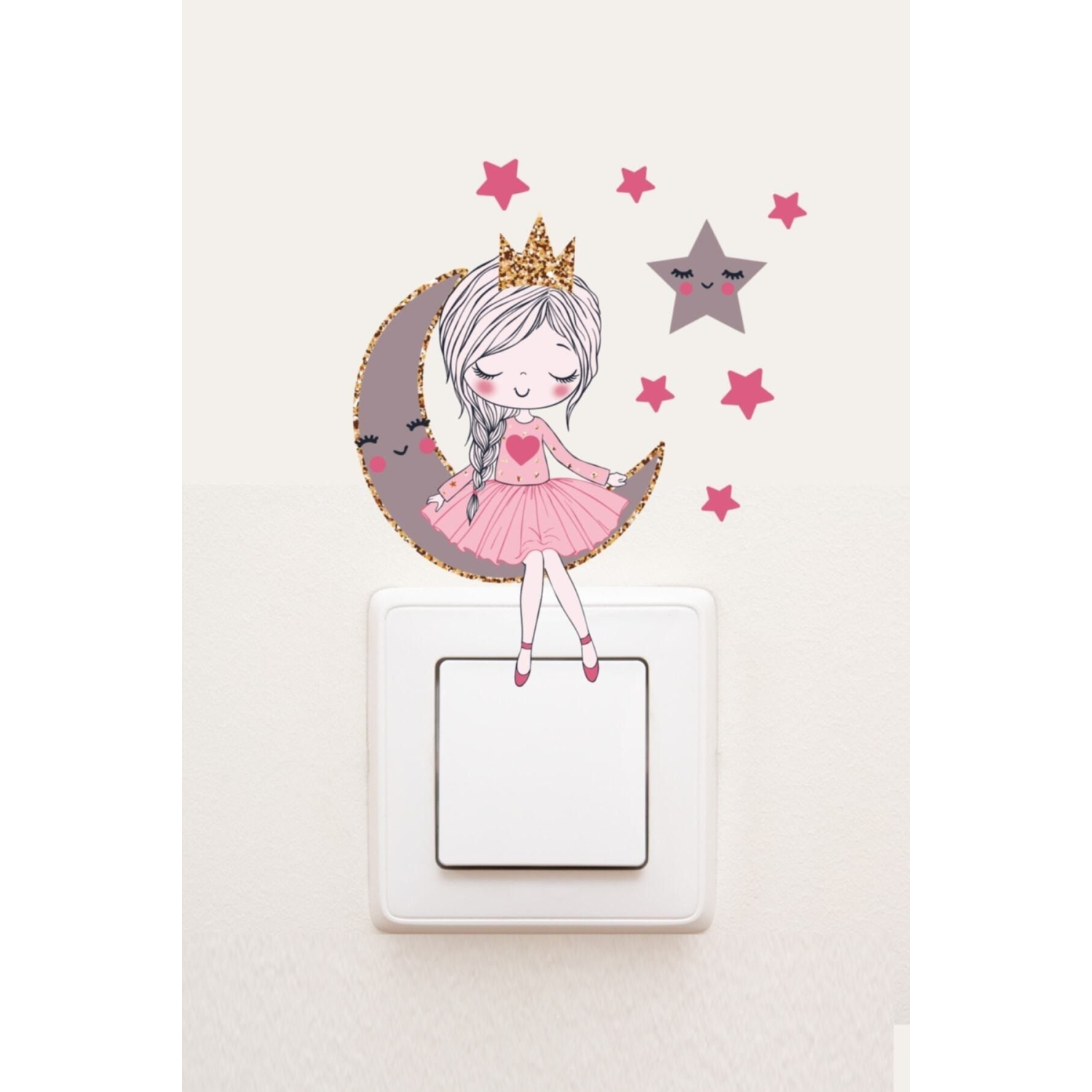 - Priz- Ayda Oturan Sevimli Kız Çocuk Odası Dekor Priz Sticker