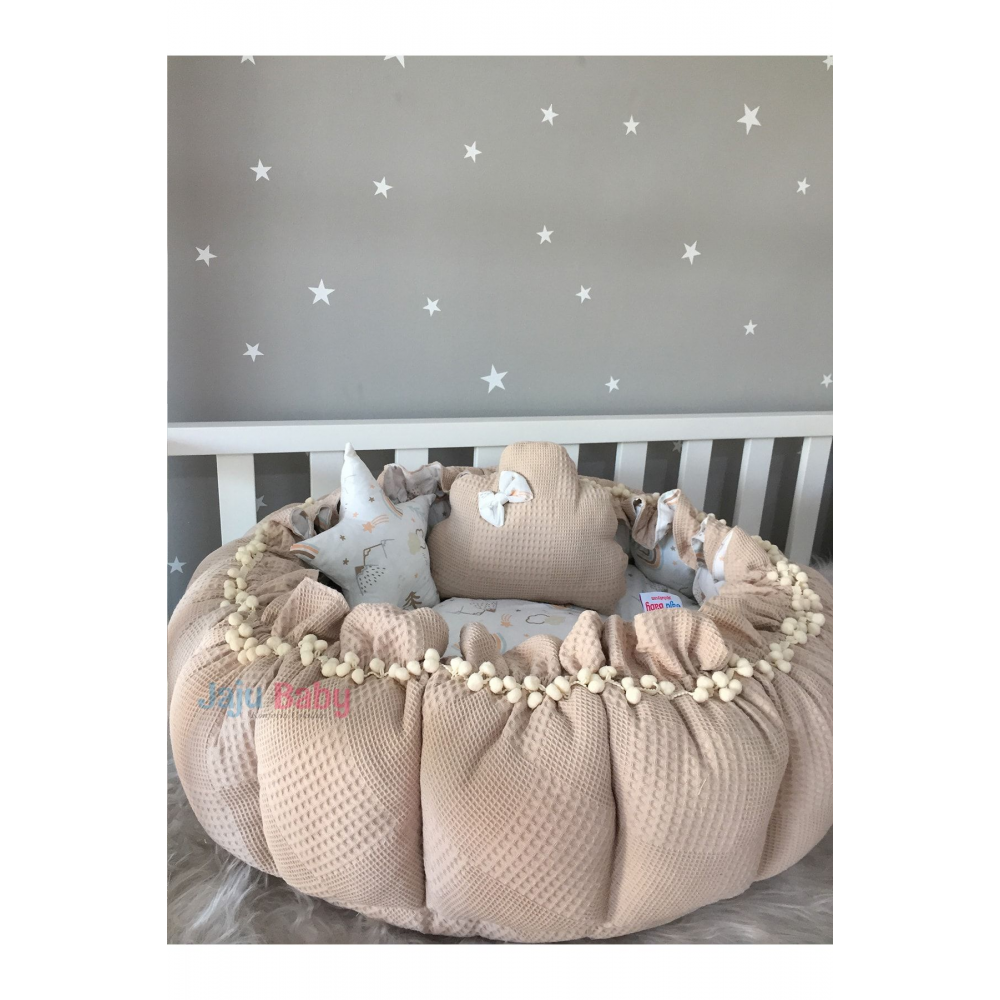 Wafle Pike Ve Gökkuşağı Desenli Tasarım Açılır - Kapanır Oyun Minderi Bebek Yuvası