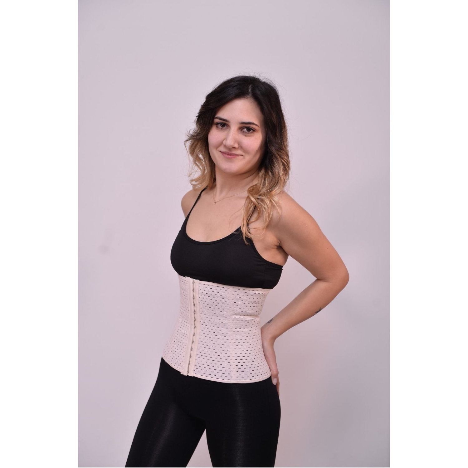 Kadın Ten Doğum Sonrası Lohusa Korse