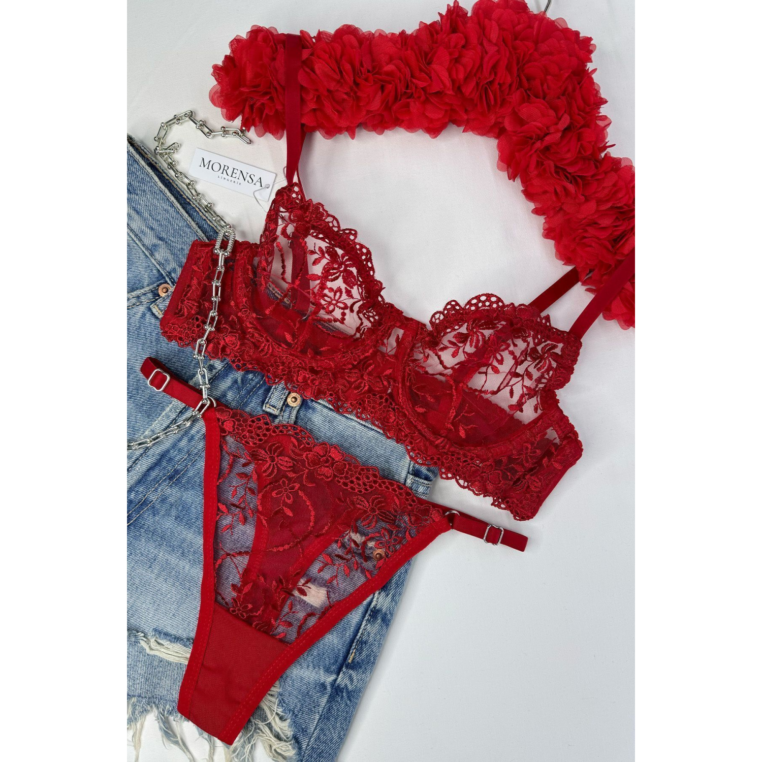 Çiçekli Balenli Sütyen Iç Çamaşır Takım Kırmızı