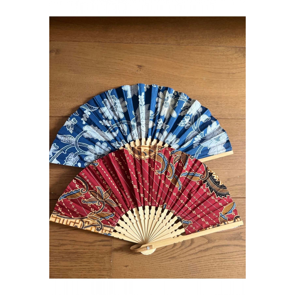 Endonezya Batik Kumaş El Yapımı Ahşap Yelpaze -büyük Boy 27 Cm (1 ADET)