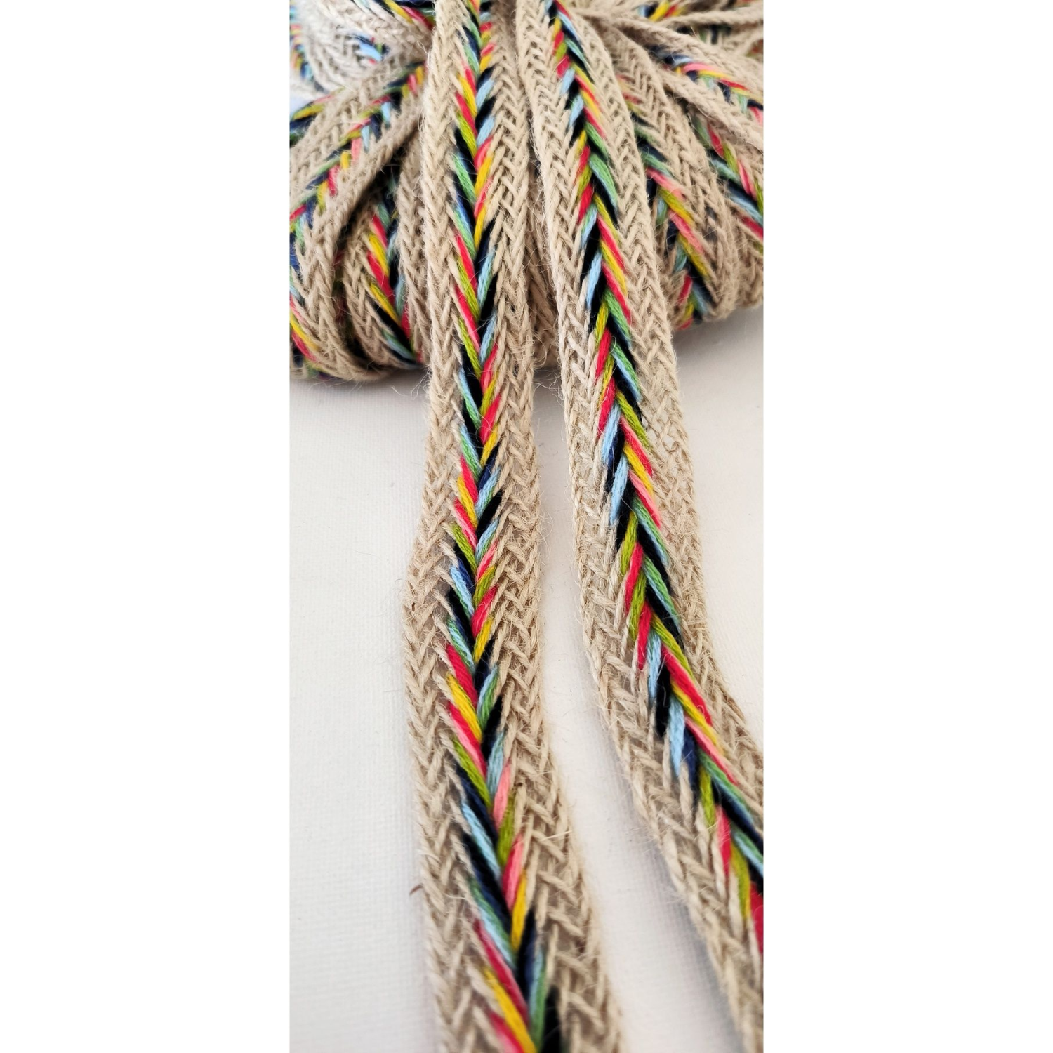 HASIR RENGARENK İPLİ ÖRME ARA ŞERİT