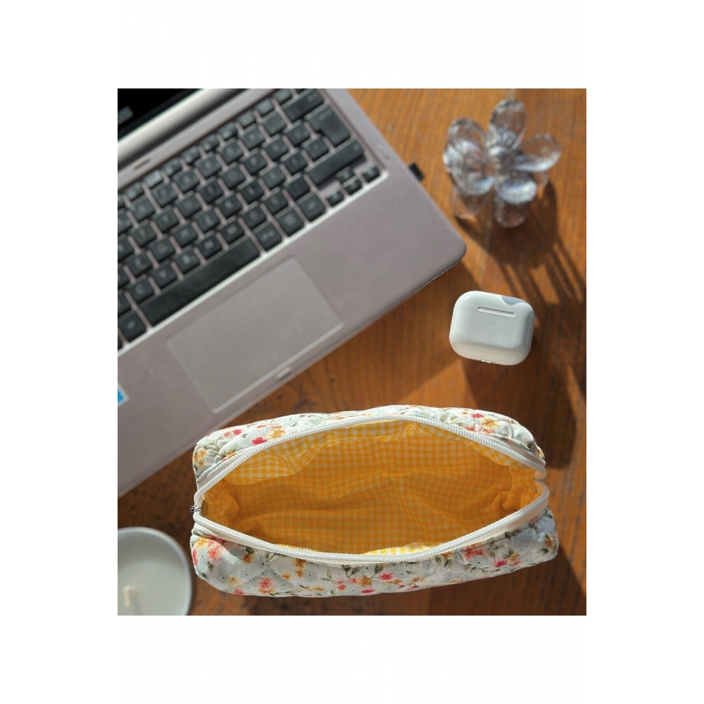 Sarı Çiçek Desenli Kalem Çantası