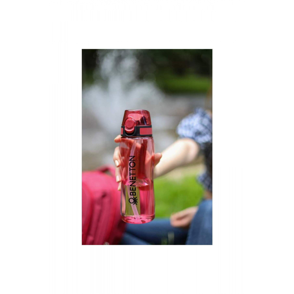 Benetton Matara Suluk Kilitli Kapak Tritan 700 ml