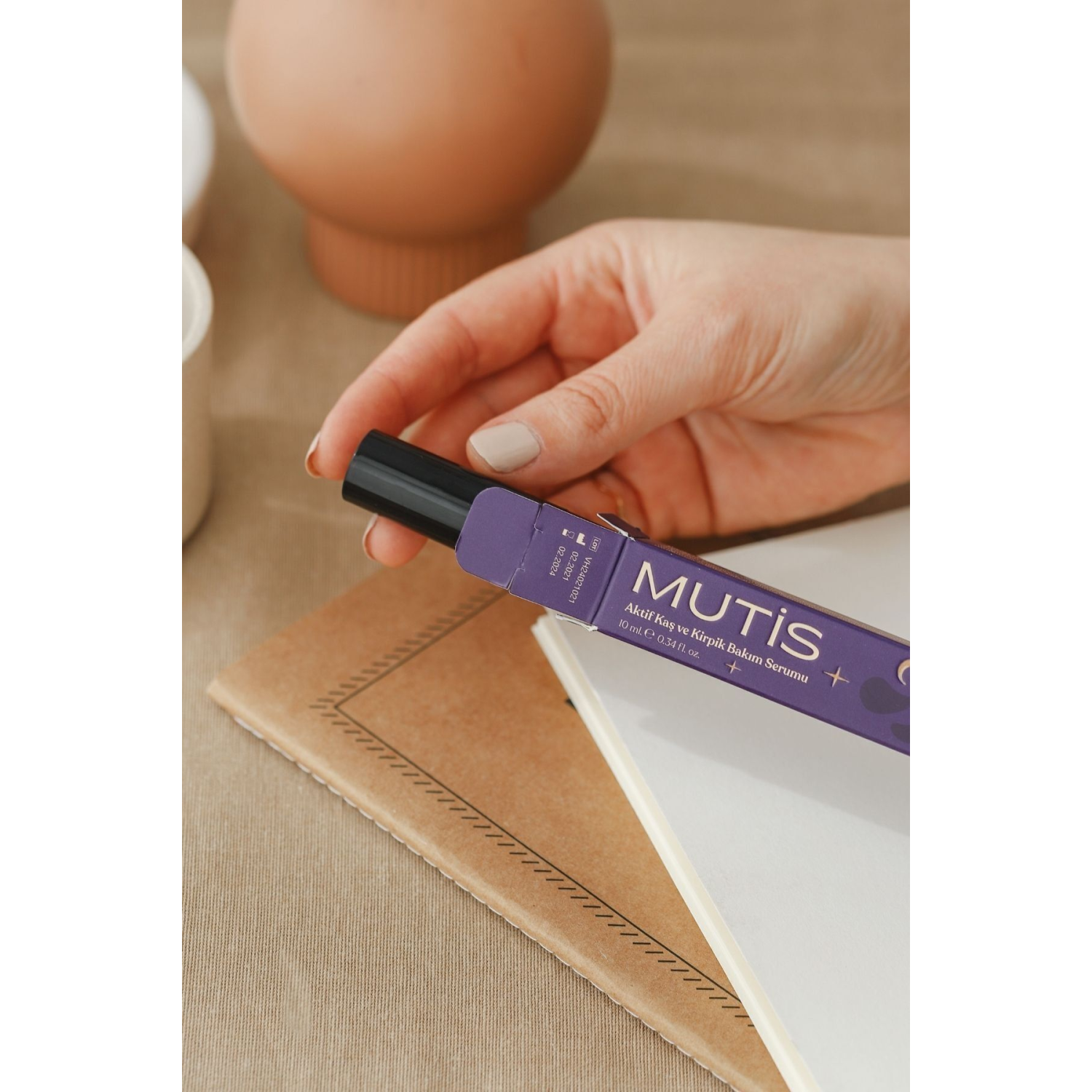 Aktif Kaş Ve Kirpik Bakım Serumu