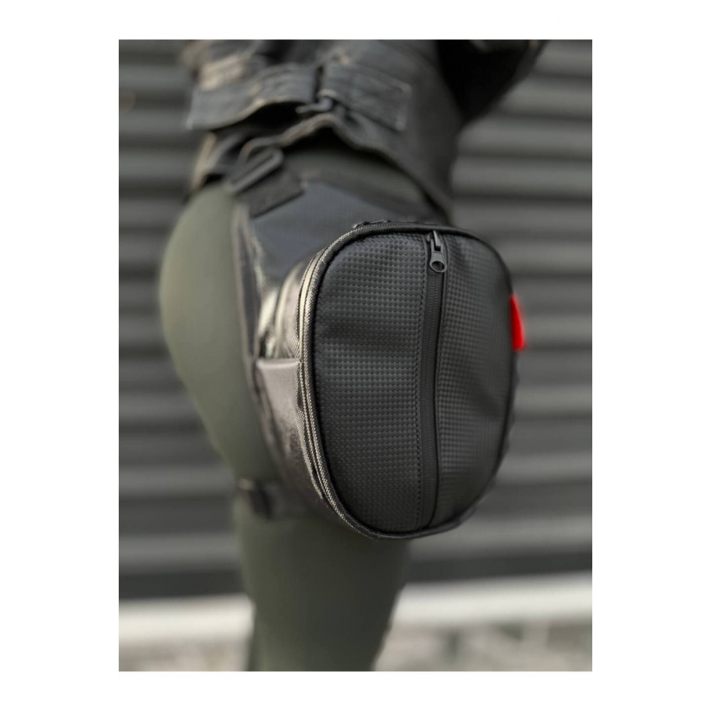 Karbon Desenli Deri Motosiklet Bacak Çantası 3 Gözlü (SU GEÇİRMEZ)