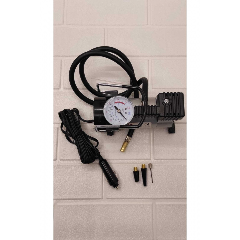 Araba Oto Araç Lastik Şişirme Pompası Metal Gövde Kompresör 150 Psi Çakmaklık Girişli