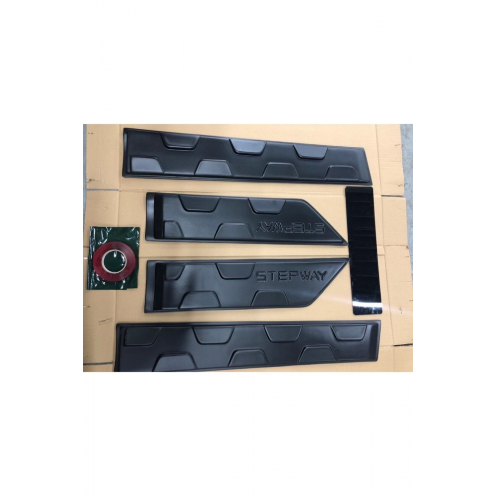 Dacia Sandero Stepway Kapı Koruma Seti Mat Siyah 2013-Uyumlu