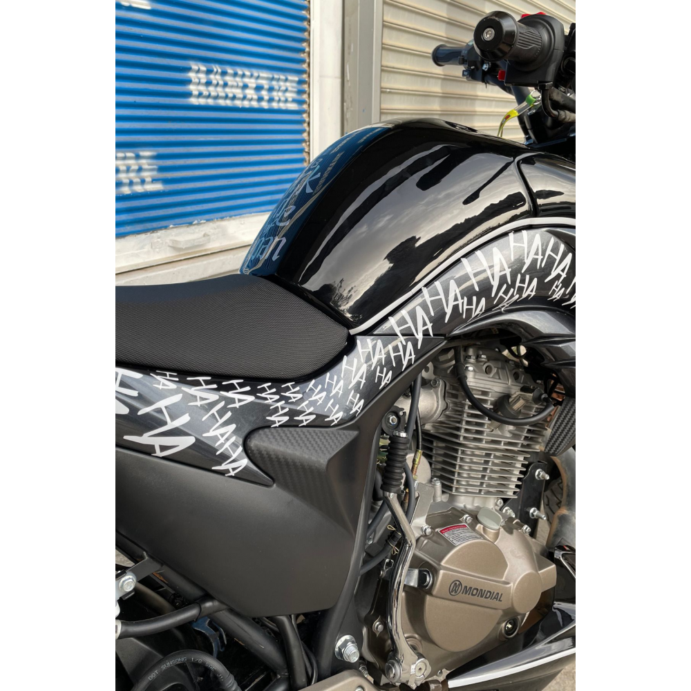 Dekoratif Hologramlı Hahaha Sticker Motor-araba-kask Için Etiket 15cmx30cm (1 ADET)