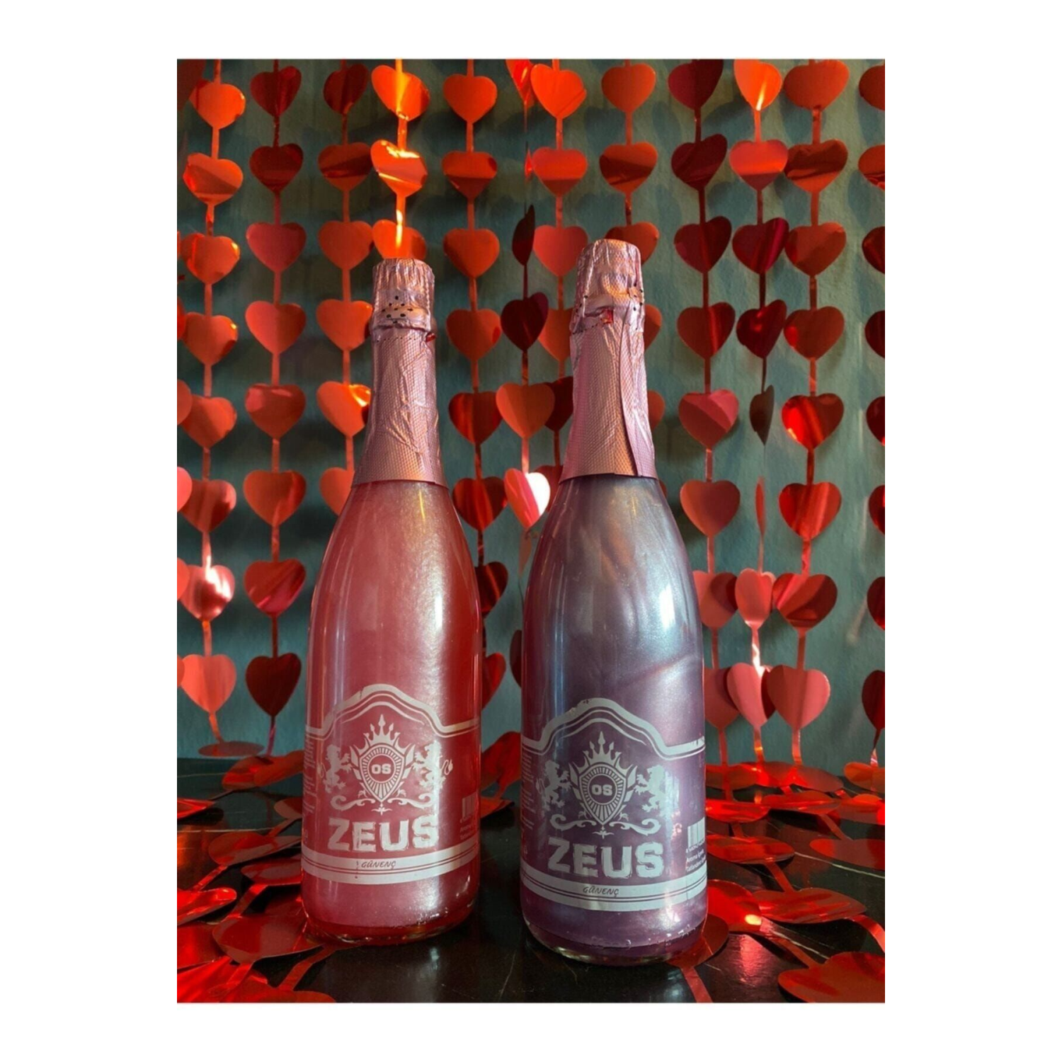 2 Adet Çilek Ve Böğürtlen Aromalı Simli Alkolsüz Içecek