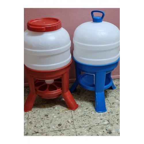 Ayaklı Tavuk Yemlik 30 Kg 30 Lt Suluk Damacana Suluk Yemlik